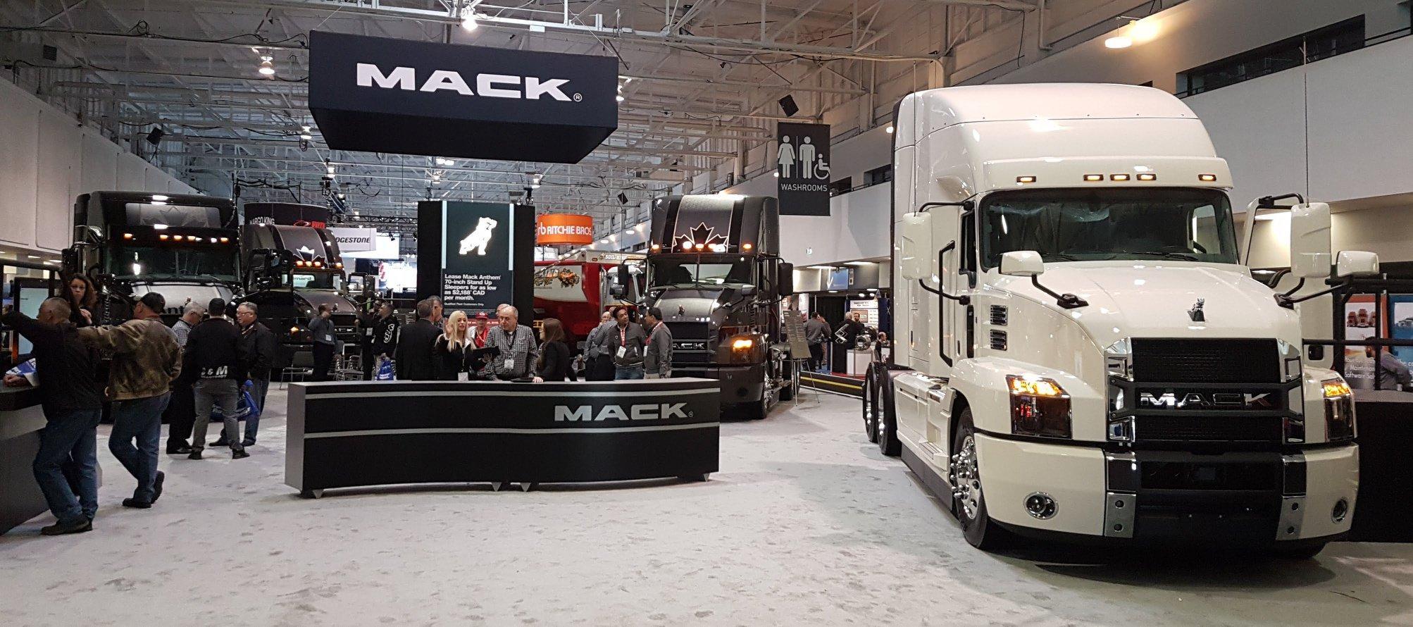 캐나다 트럭월드 상용차 산업 전시회 2024 (Truck World)