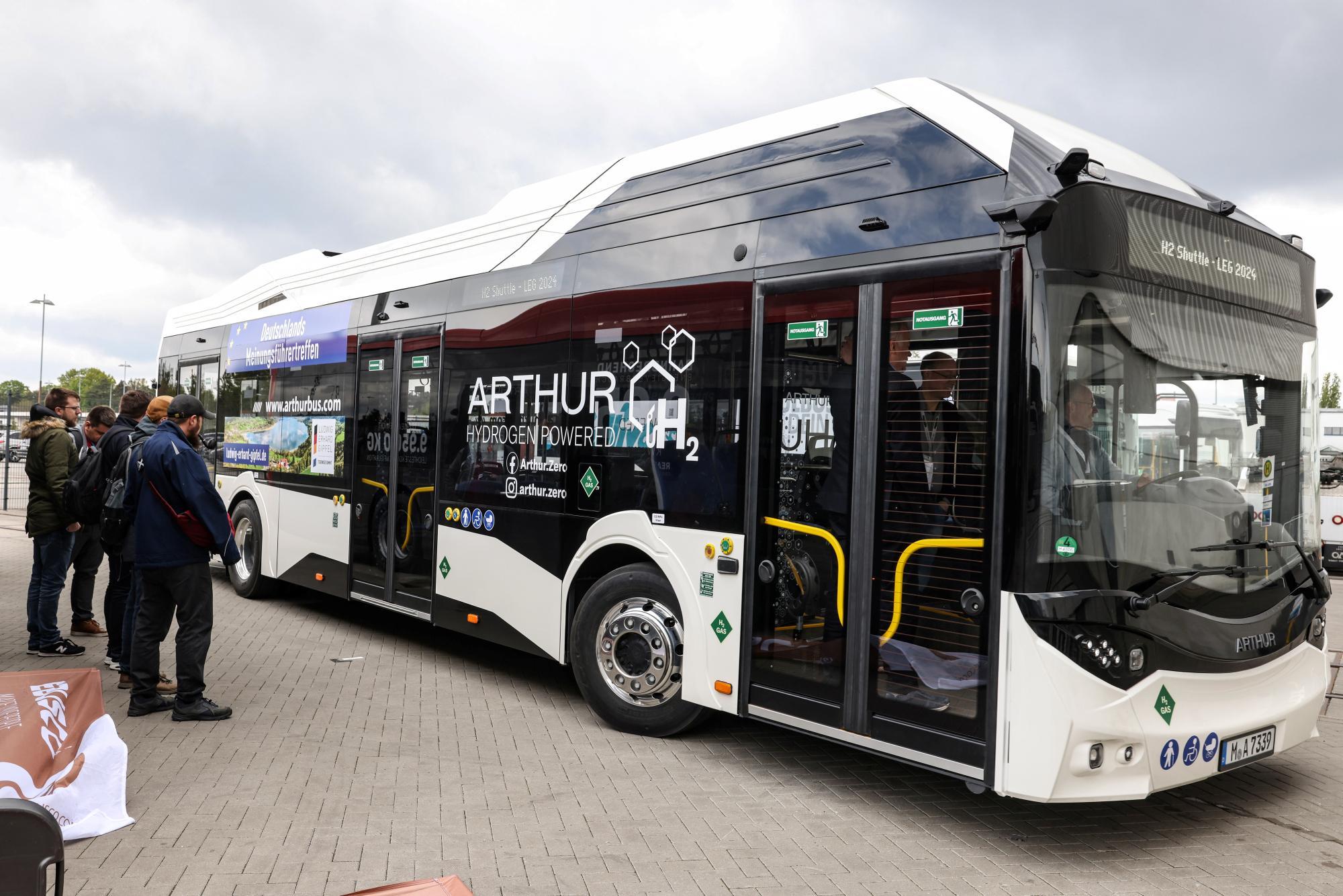 유럽 버스산업 혁신전시회 2024 (BUS2BUS)