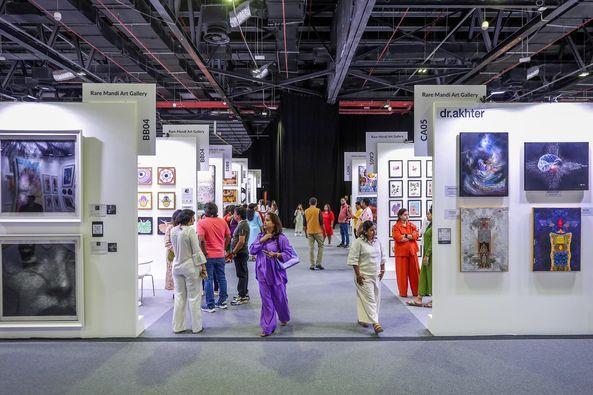  두바이국제아트페어 2024 (World Art Dubai)