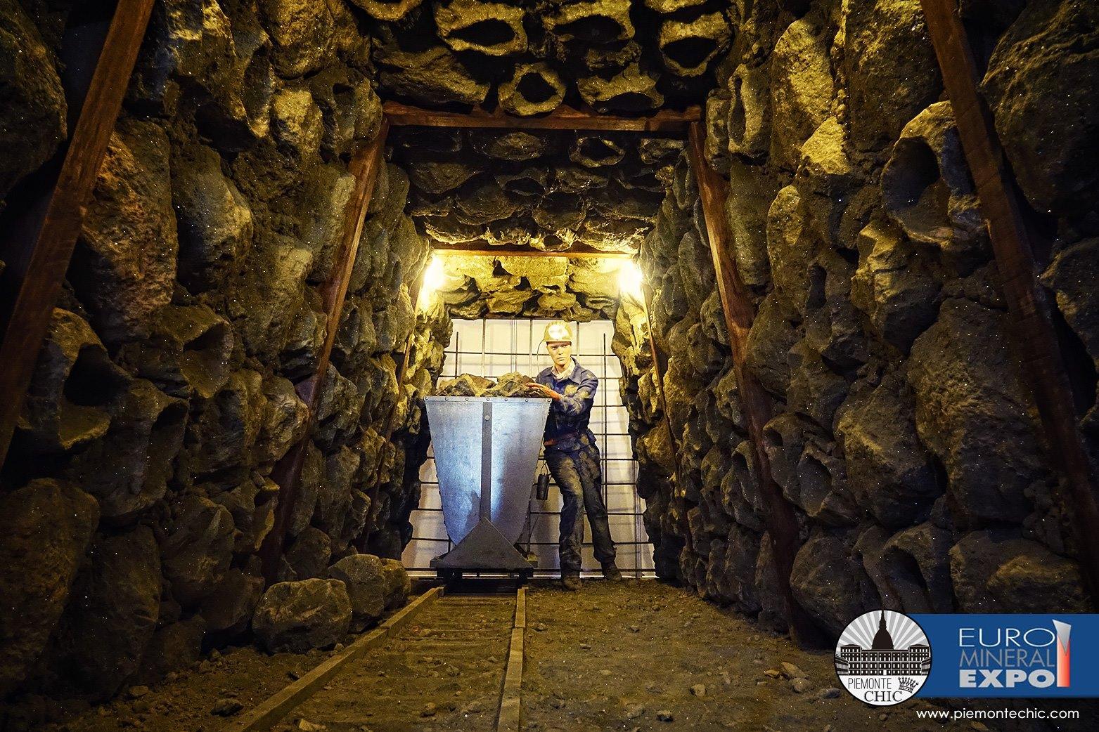 유로미네랄 광물 박람회 2024 (Euromineralexpo)