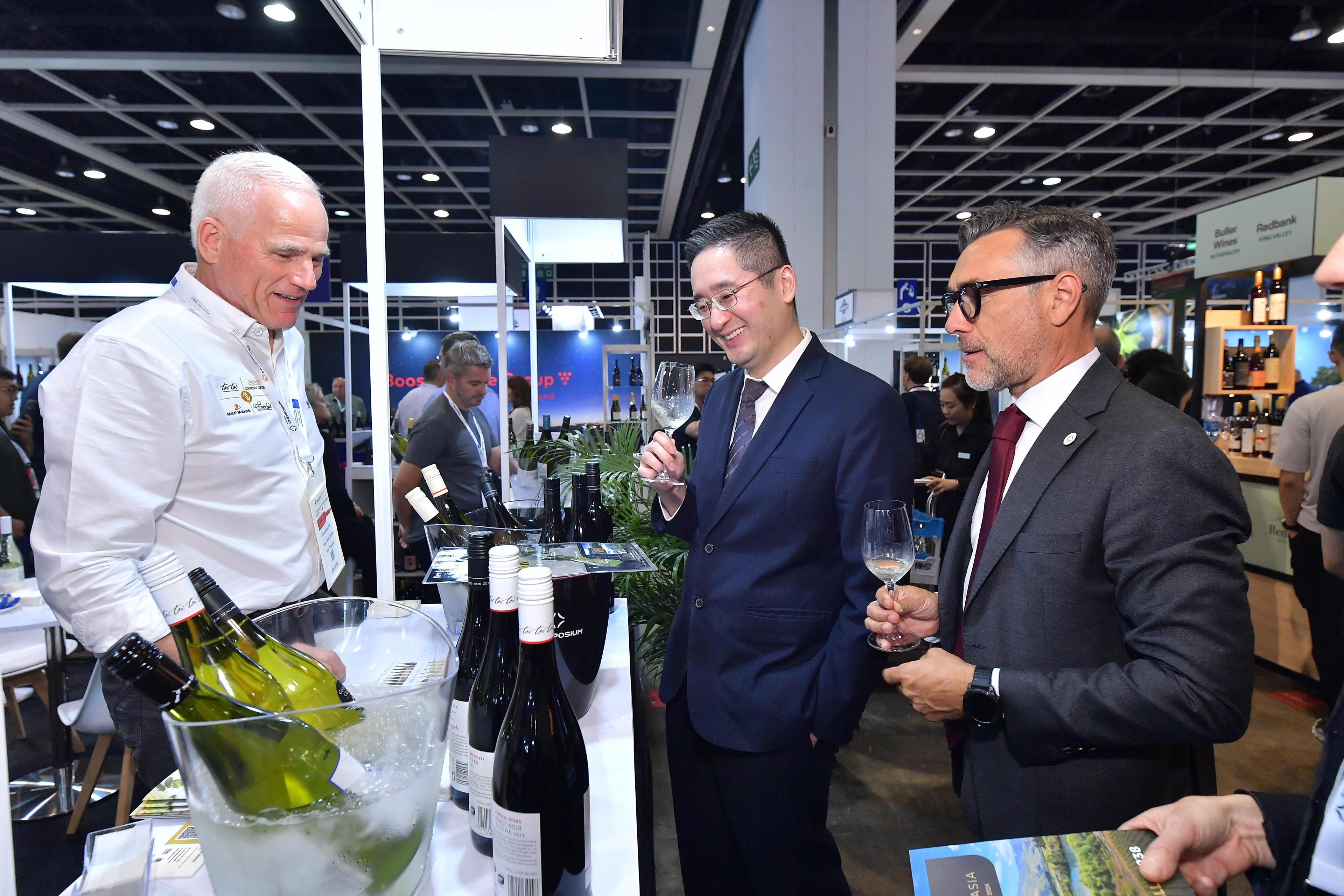 비넥스포 아시아 국제 와인 및 주류 전시회 2025 (VINEXPO Asia)
