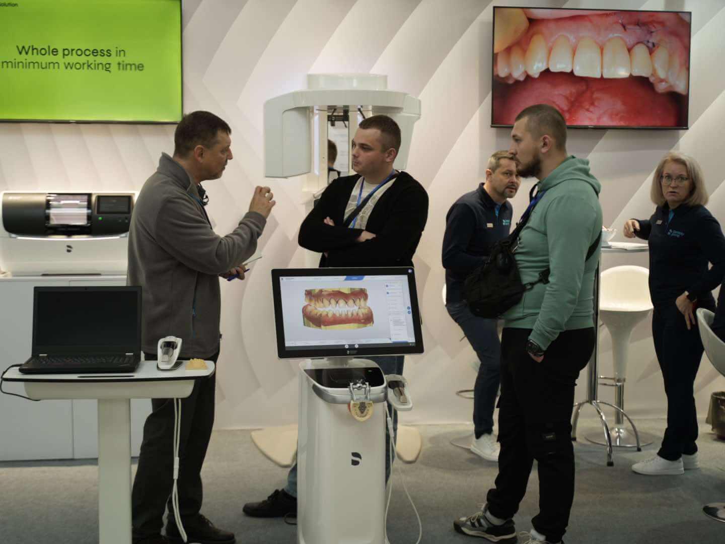 우크라이나 국제 치과 전시회 2025 (Dental-Ukraine)