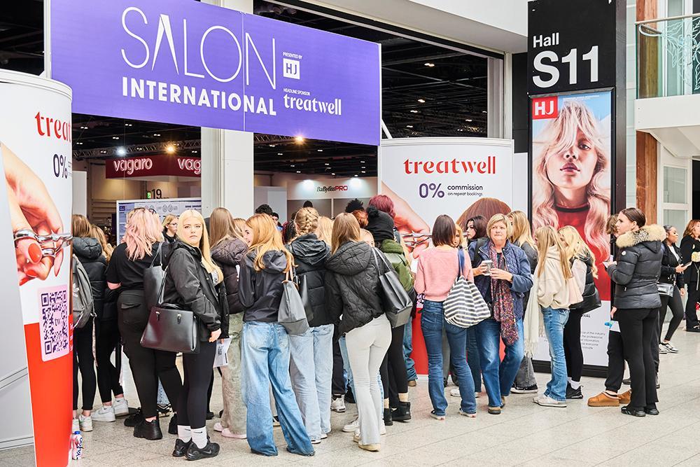 영국 살롱 인터내셔널 헤어 미용 엑스포 2025 (Salon International)