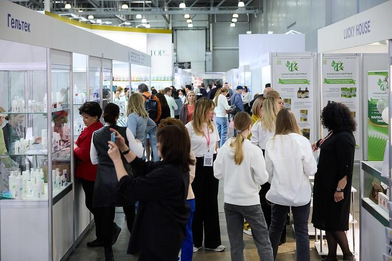 인터참 프로페셔널 - 러시아 전문 뷰티 박람회 2024 (INTERCHARM professional)