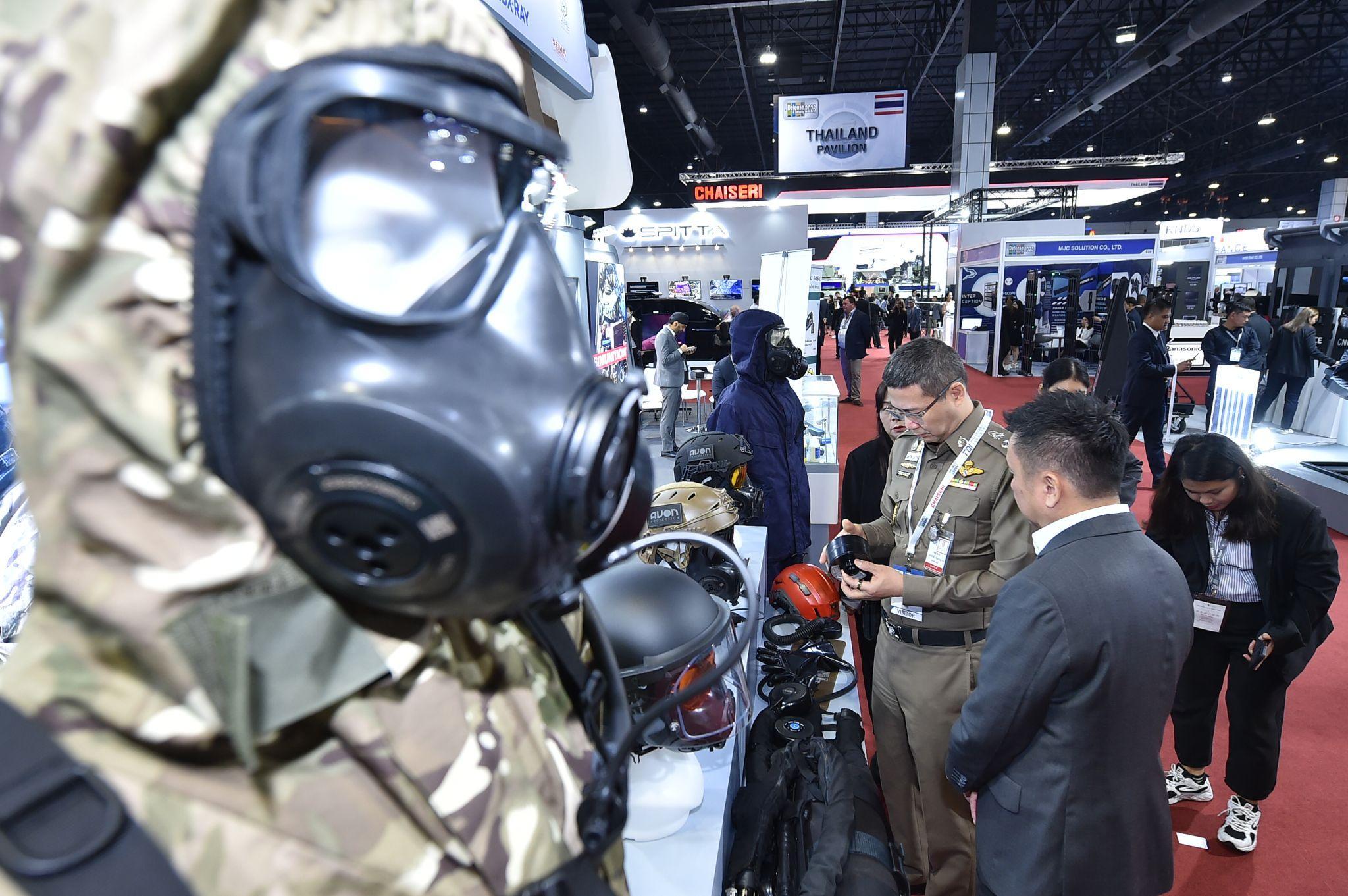 아세안 국제 방위산업 및 보안 전시회 2027 (Defense & Security)