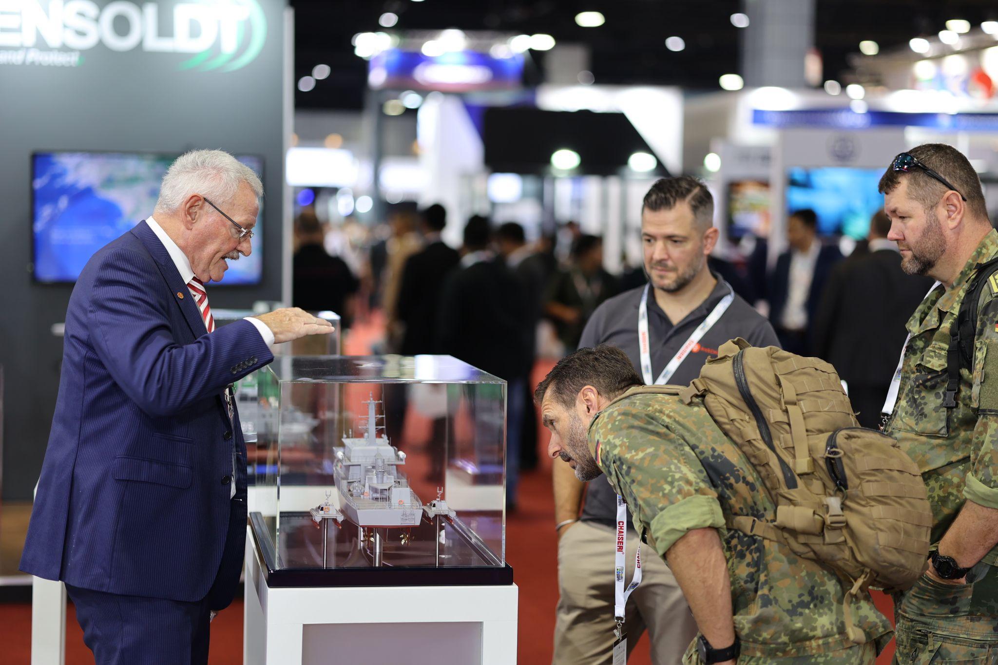 아세안 국제 방위산업 및 보안 전시회 2027 (Defense & Security)