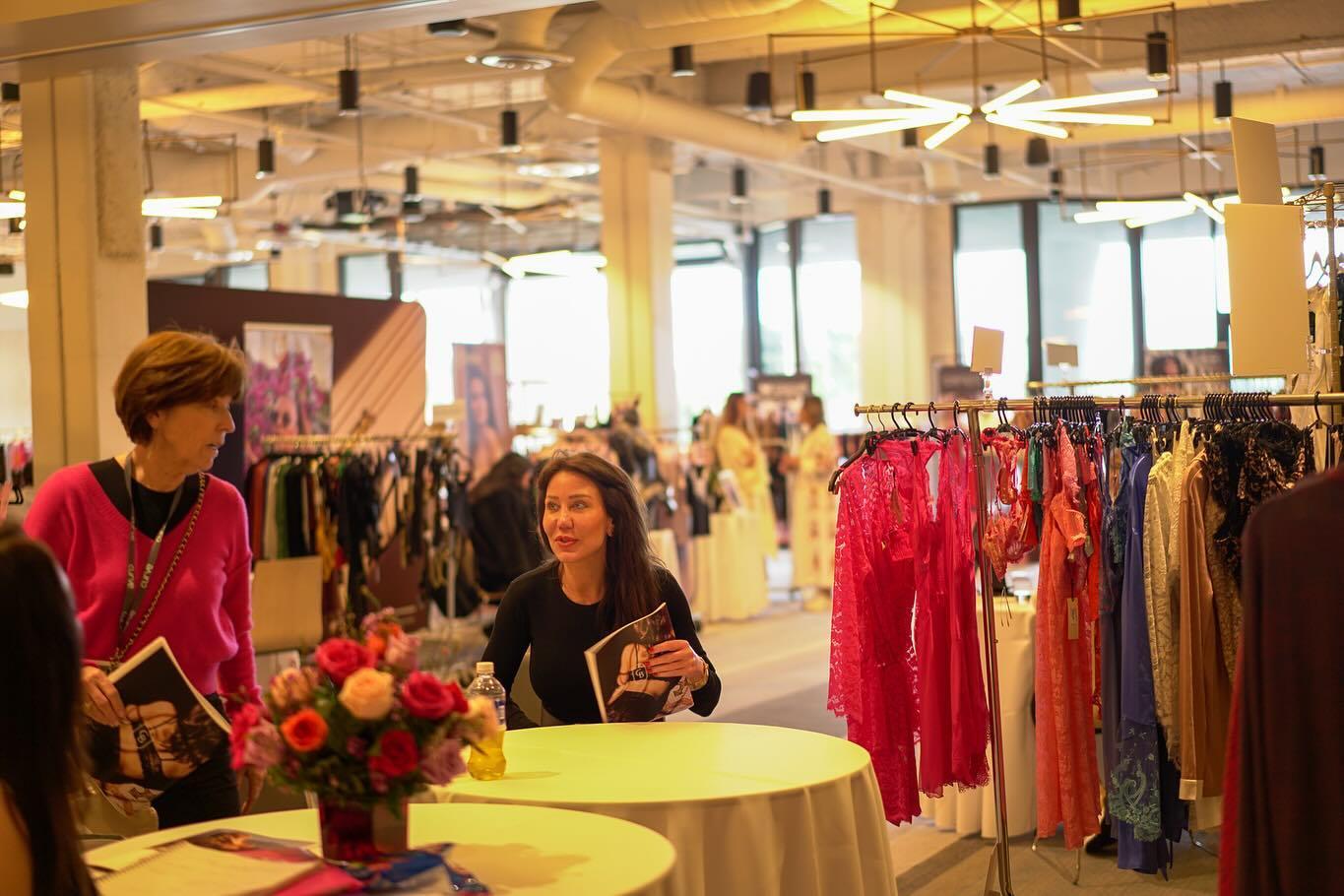 몬트리올 커브 란제리 & 수영복 패션 페어 2025 (CURVE Montreal)