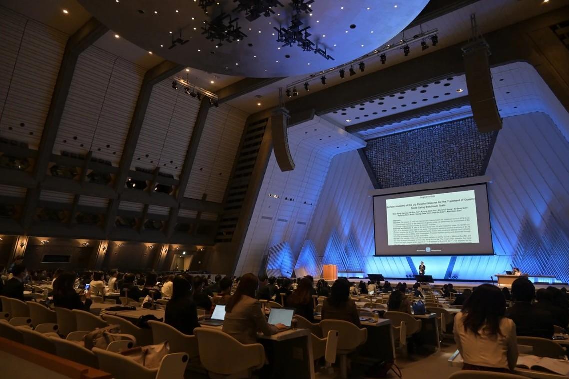 일본 미용 및 항노화 의학 세계 총회 2025 (AMWC JAPAN)