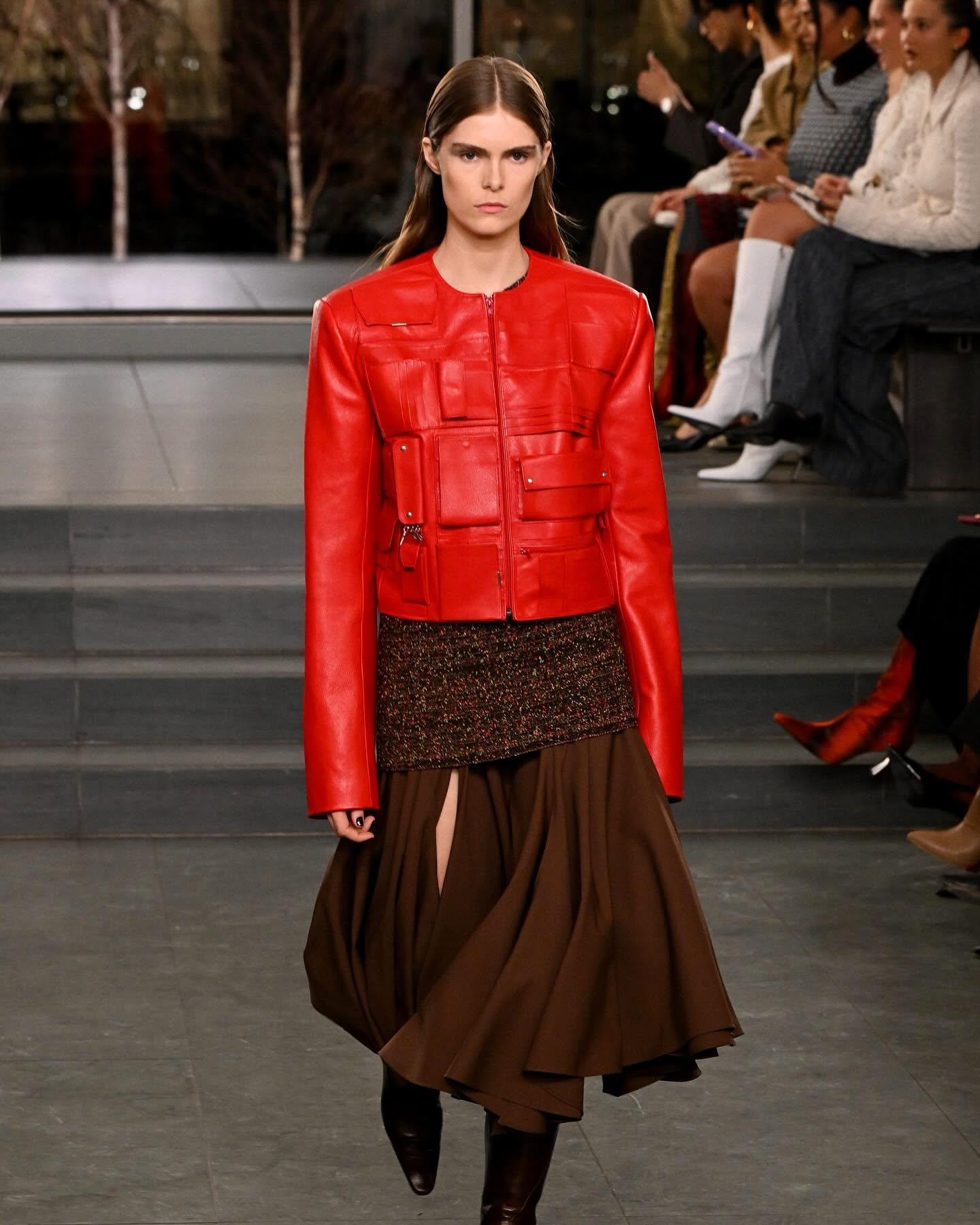 뉴욕 패션위크 여성복 춘계 2027 (New York Fashion Week Womenswear - Spring/SS27)