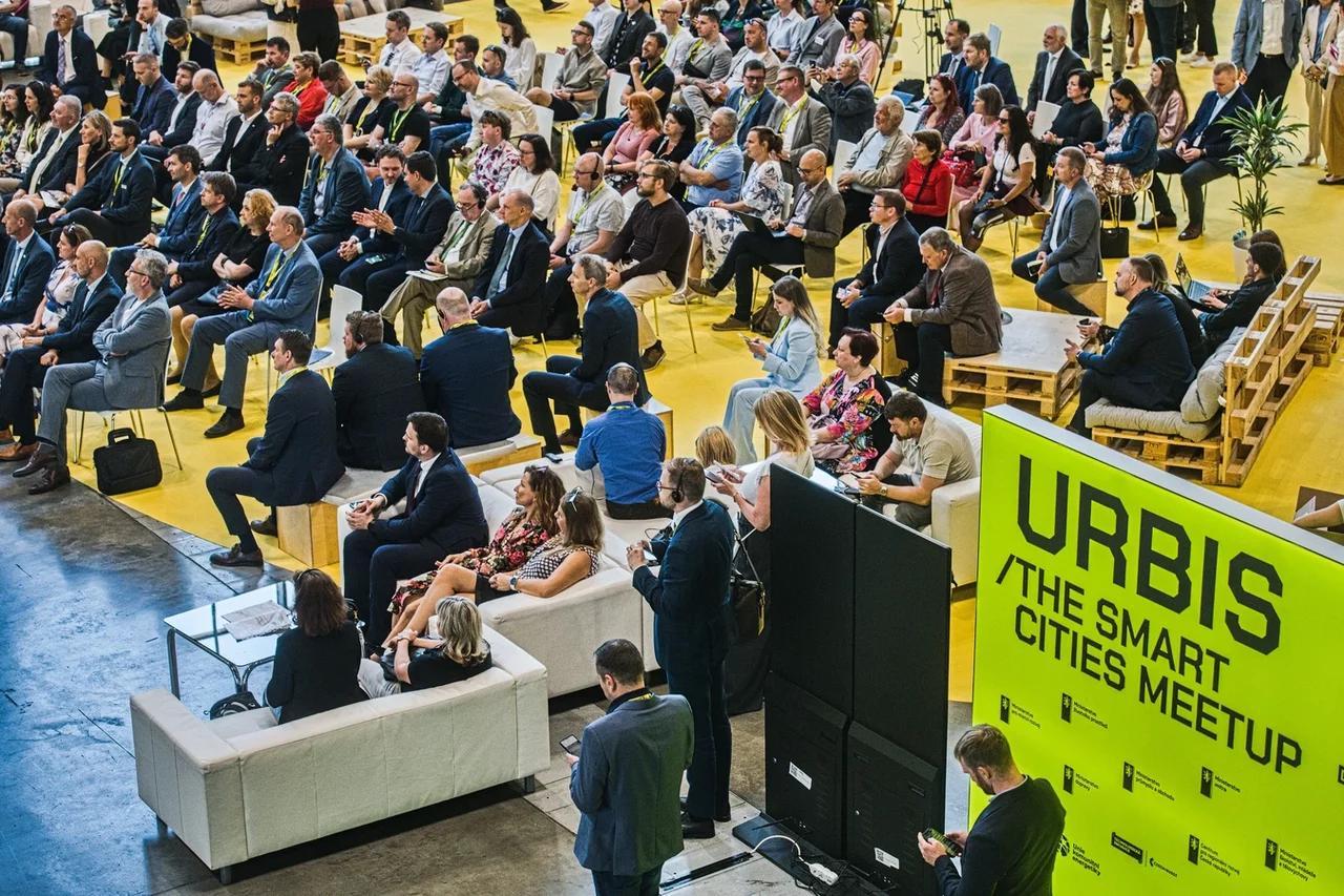 URBIS 스마트 시티 페어 2027 (URBIS – The Smart Cities Meetup)